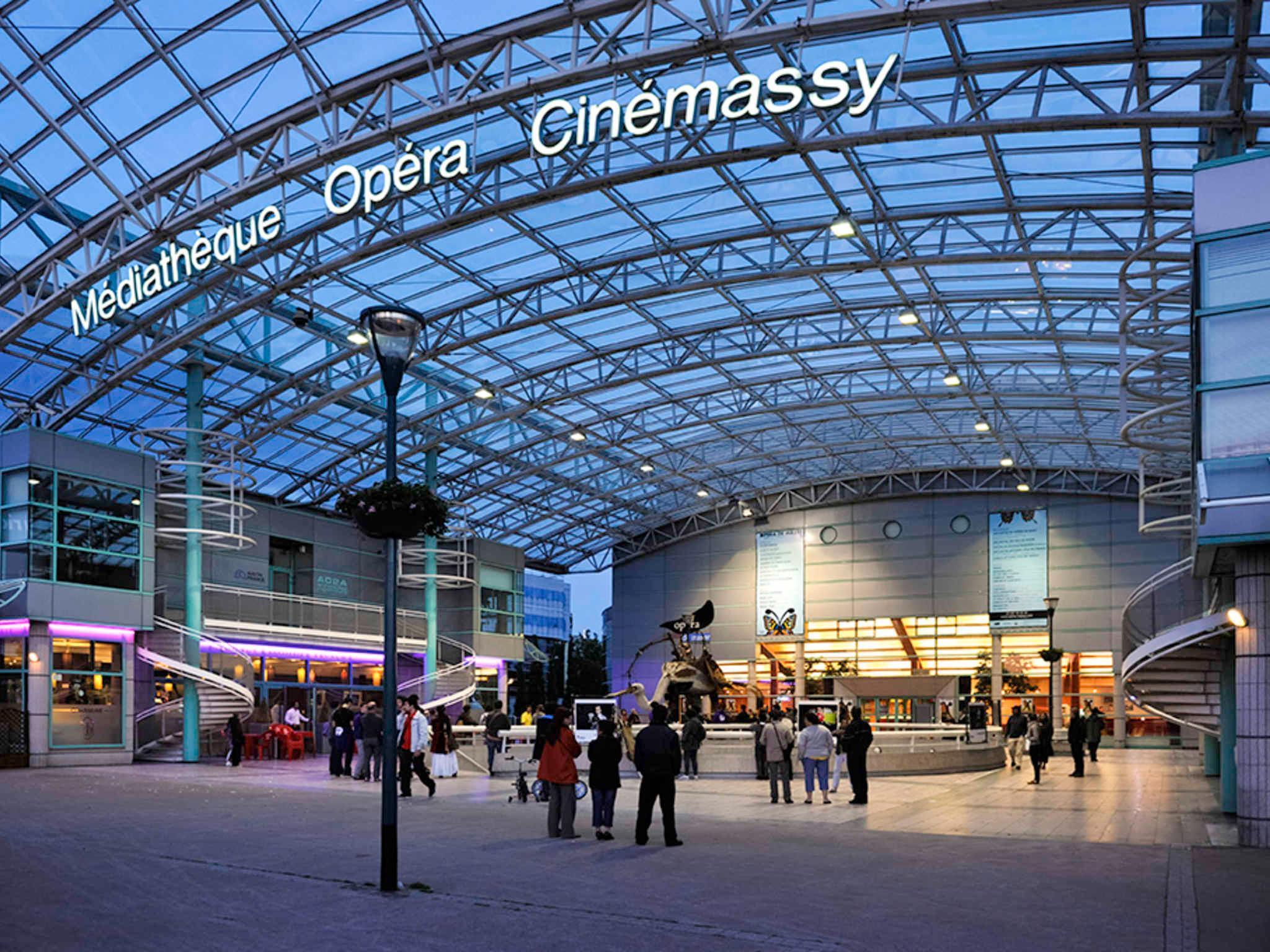 Mercure Paris Massy Gare Tgv Exteriör bild